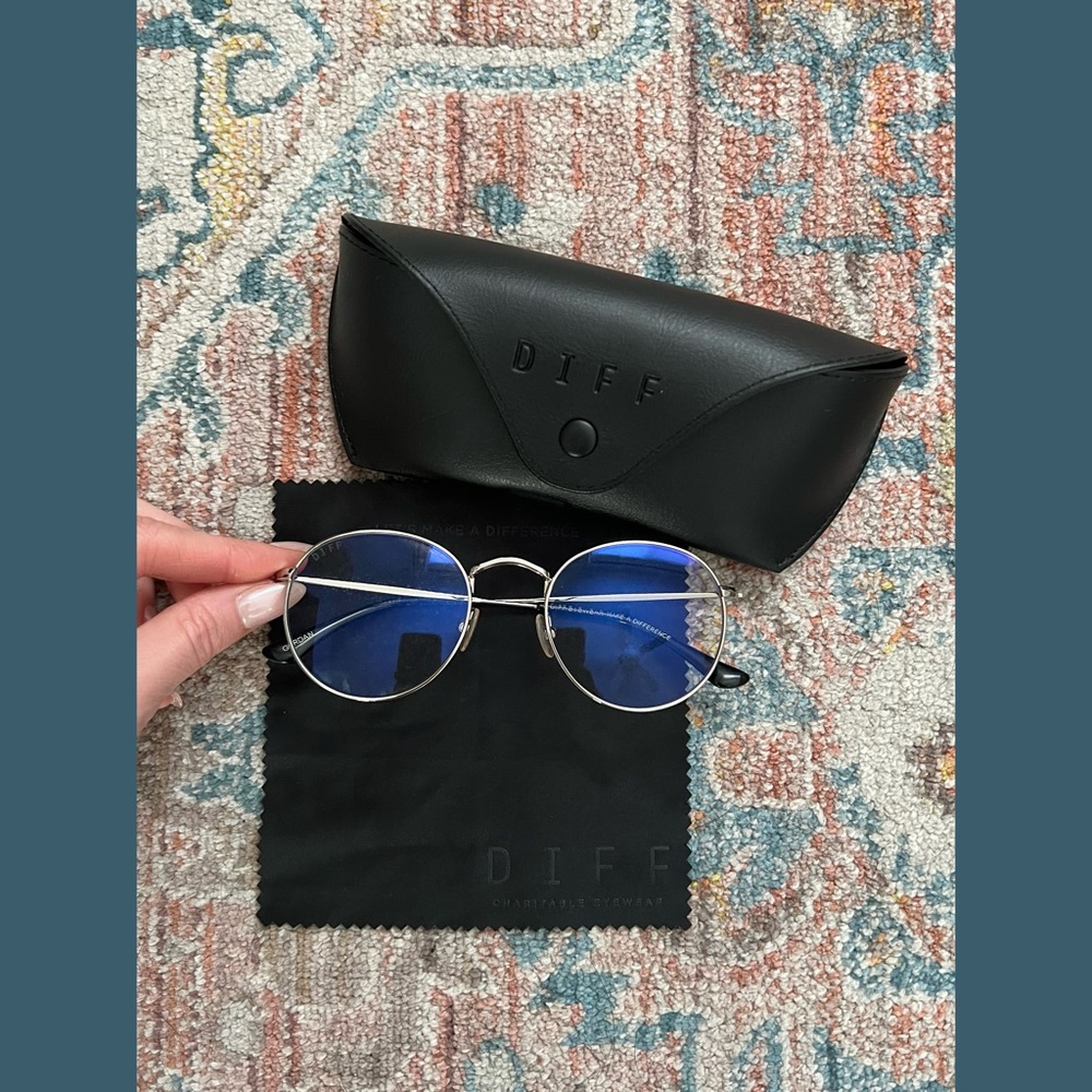 DIFF GORDAN GLASSES | SILVER + BLUE LIGHT TECHNOLOGY CLEAR